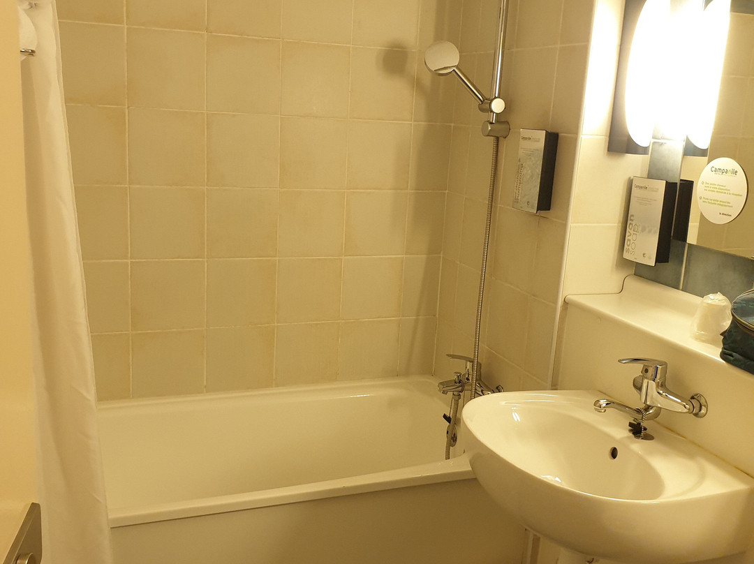 钟楼圣特酒店主图