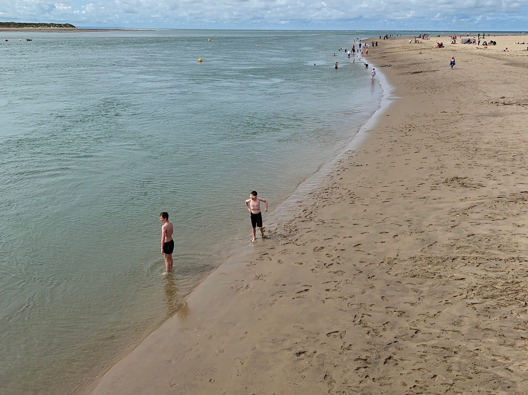 Aberdyfi Beach景点图片