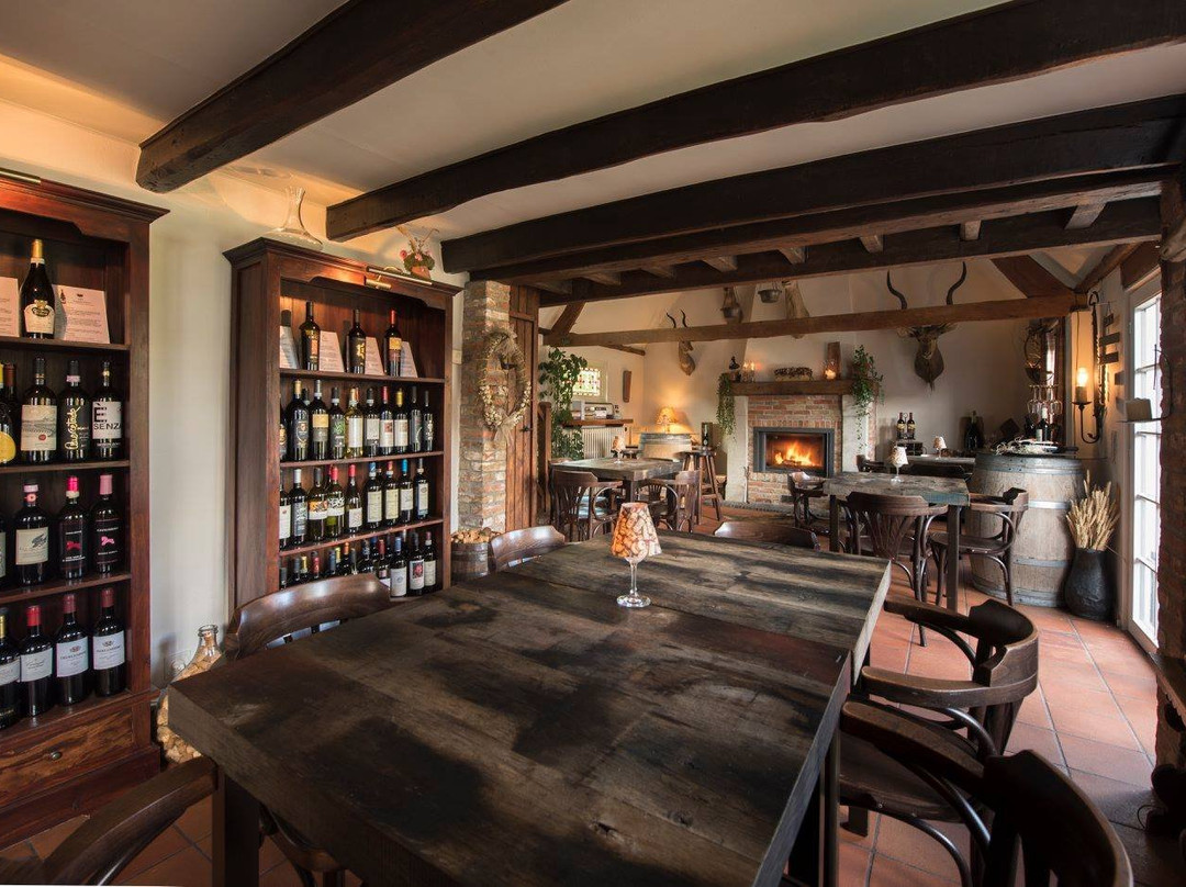 Casale Del Vino景点图片