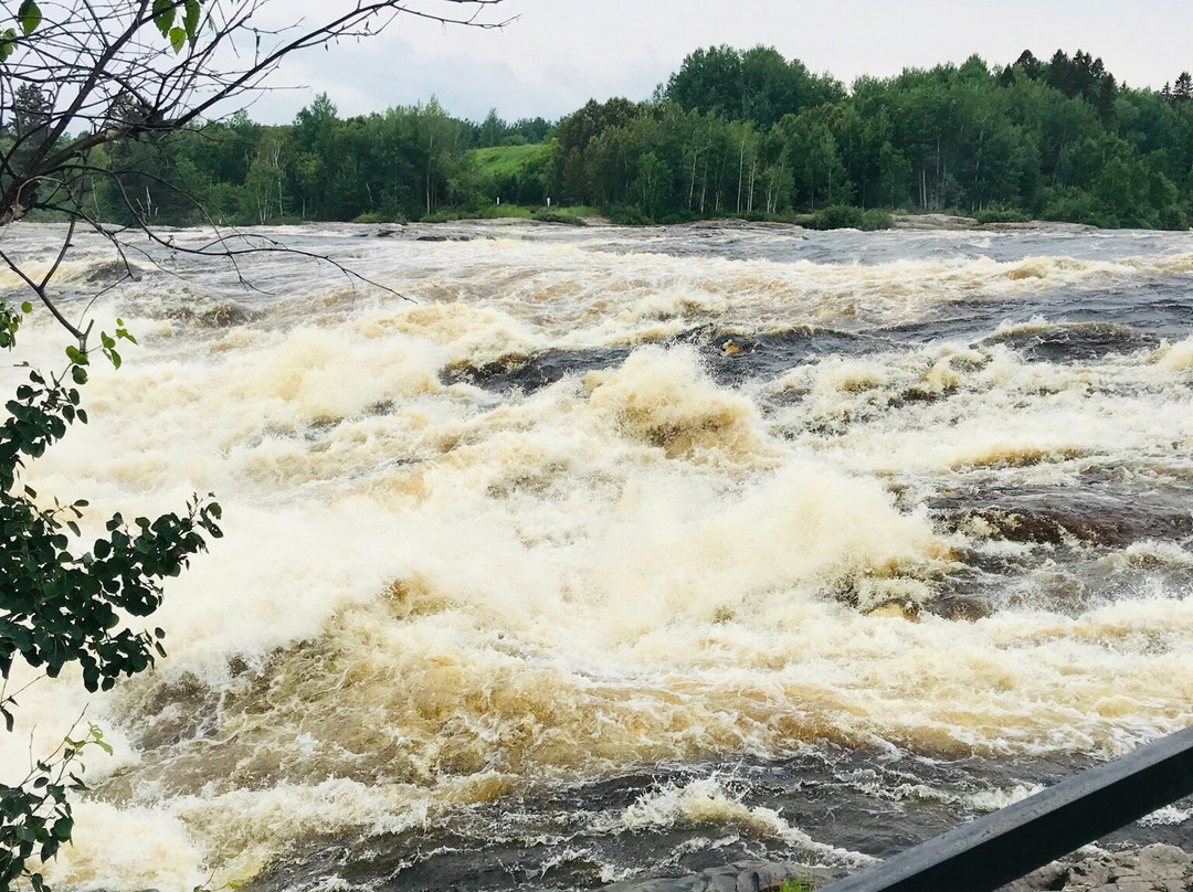 Motel Chute Des Peres主图