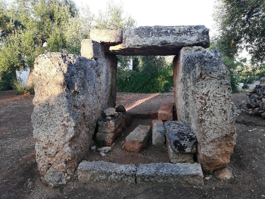 Dolmen di Montalbano景点图片