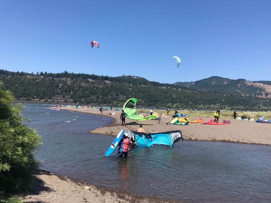 Hood River Waterfront Park景点图片