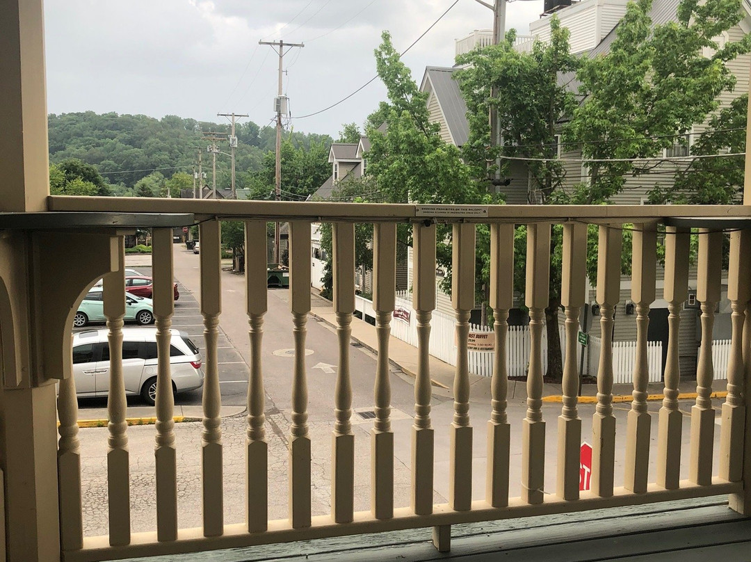 Cornerstone Inn主图