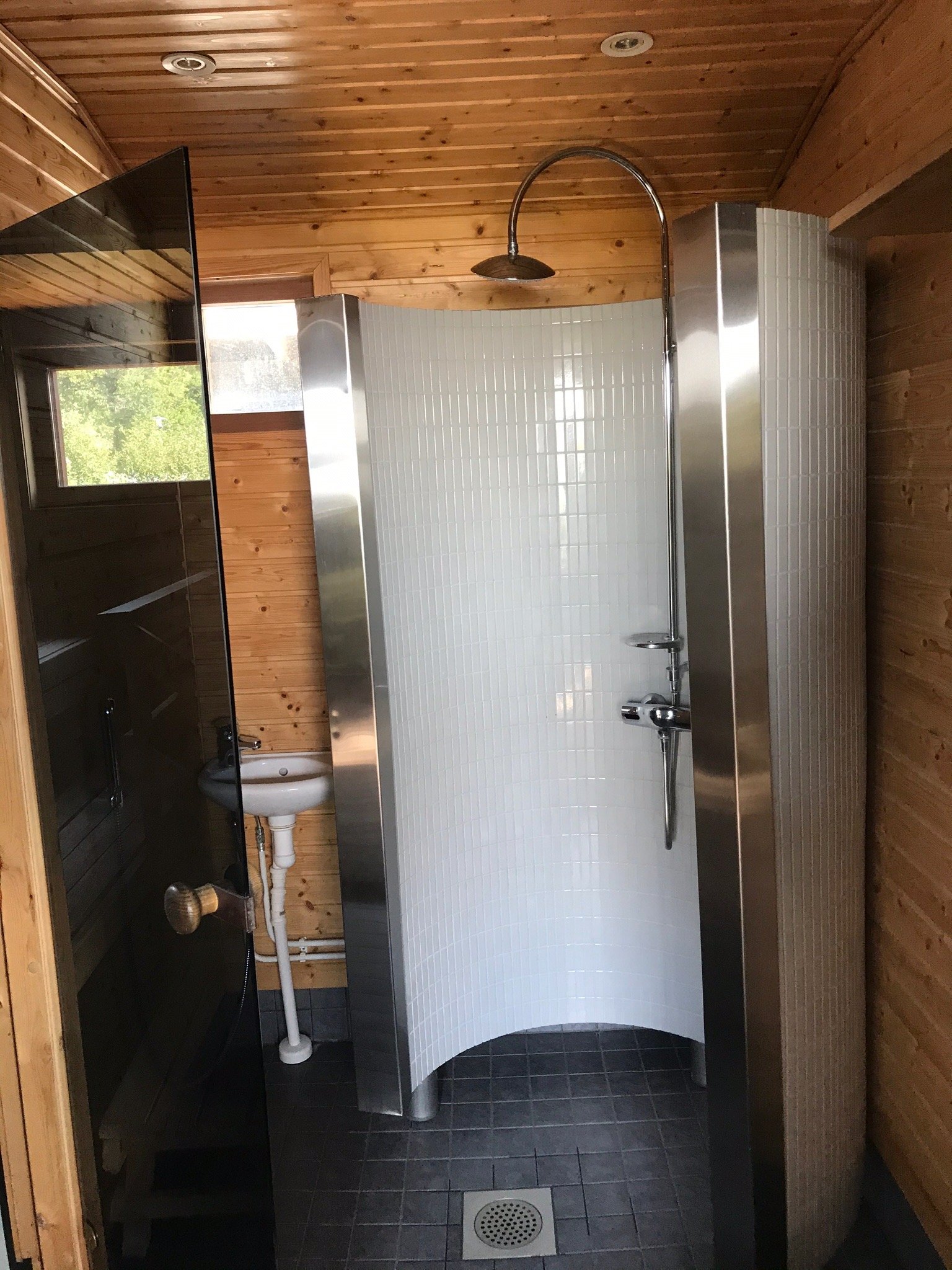 Ormnas Camping and Ekenas Summer Hotel-官方
