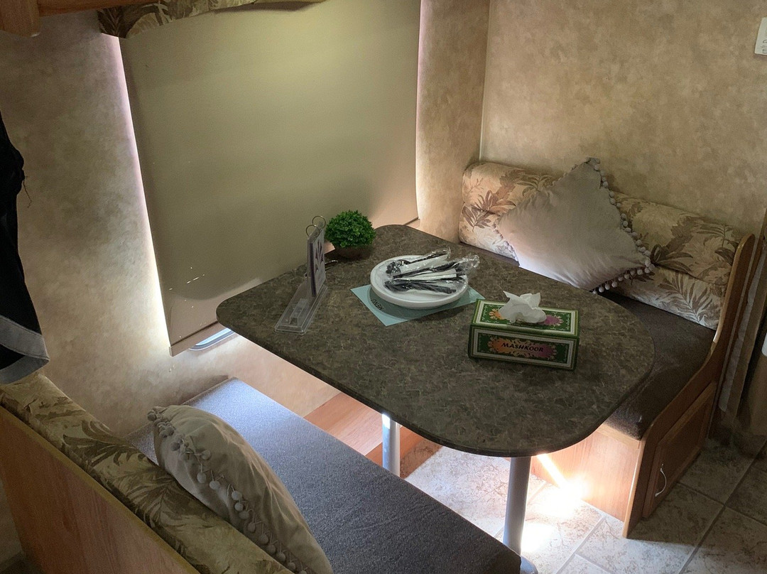 商队度假村主图