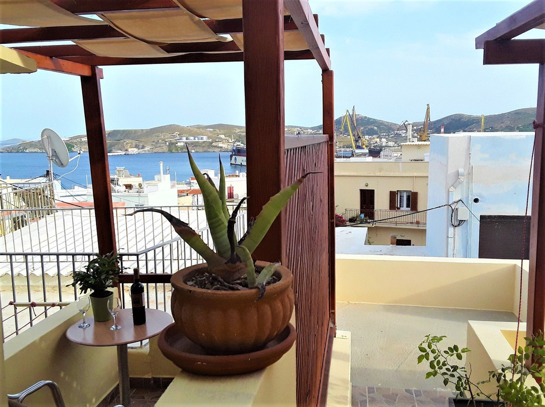 Pefkakia Park Guesthouse主图