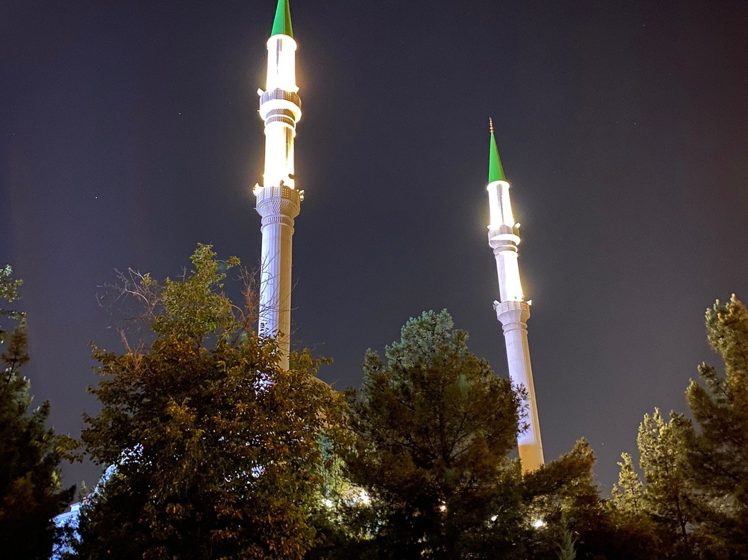 Hezreti Osman Mosque-阿什哈巴德必去景点