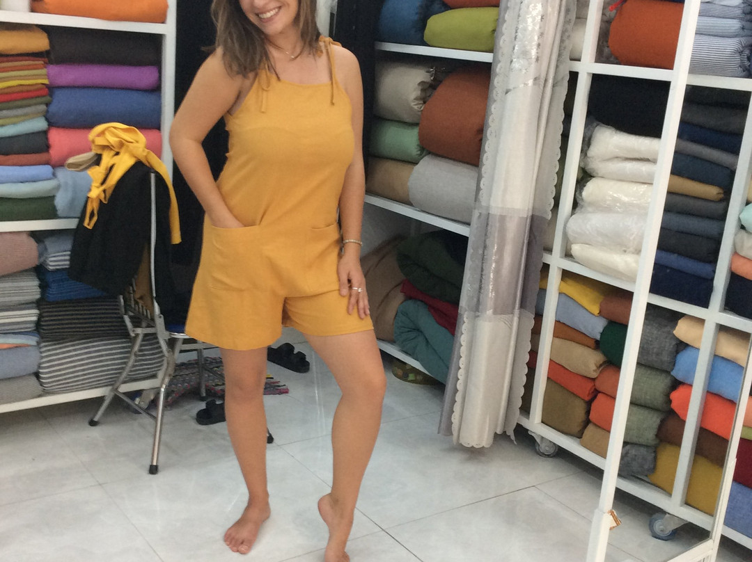 Emy Custom Tailor - Linen & Clothing Specialist-会安必去景点
