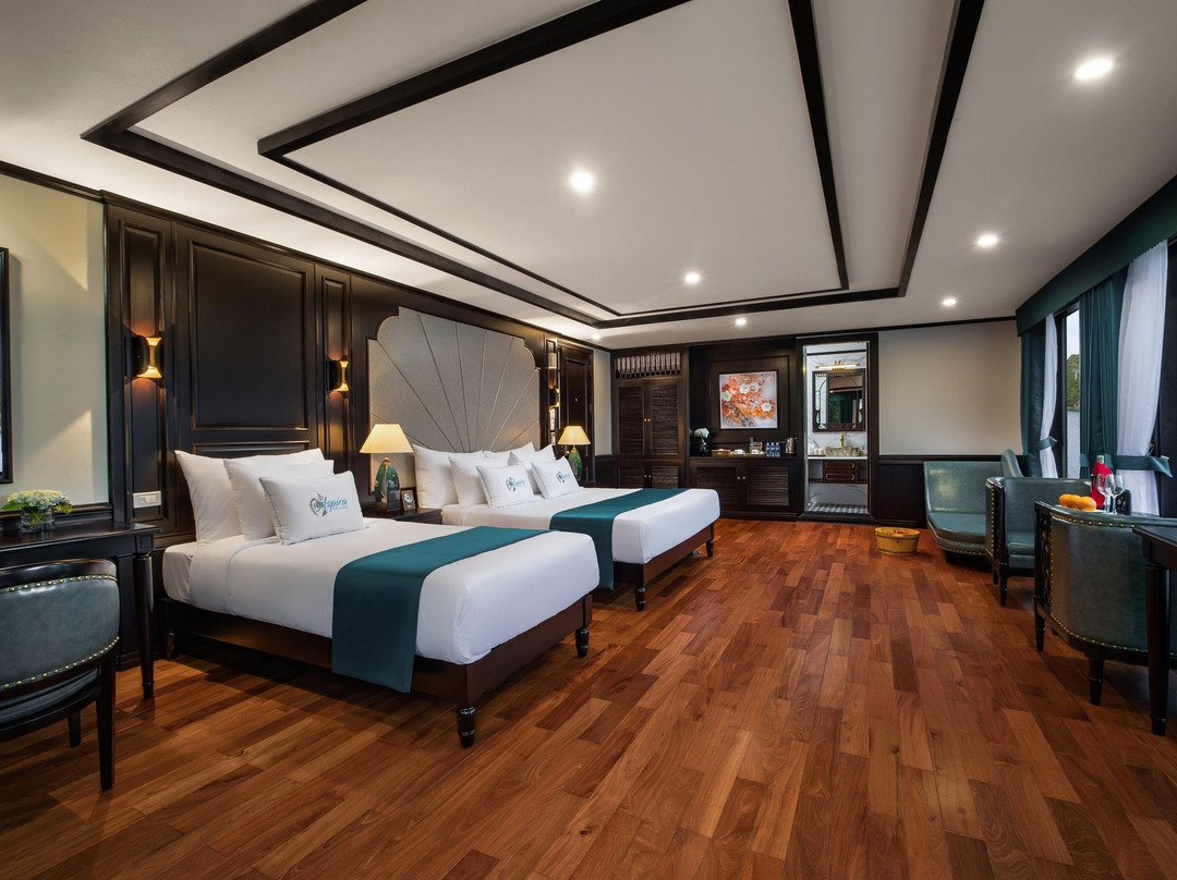 Halong Luxury Cruises-下龙湾必去景点