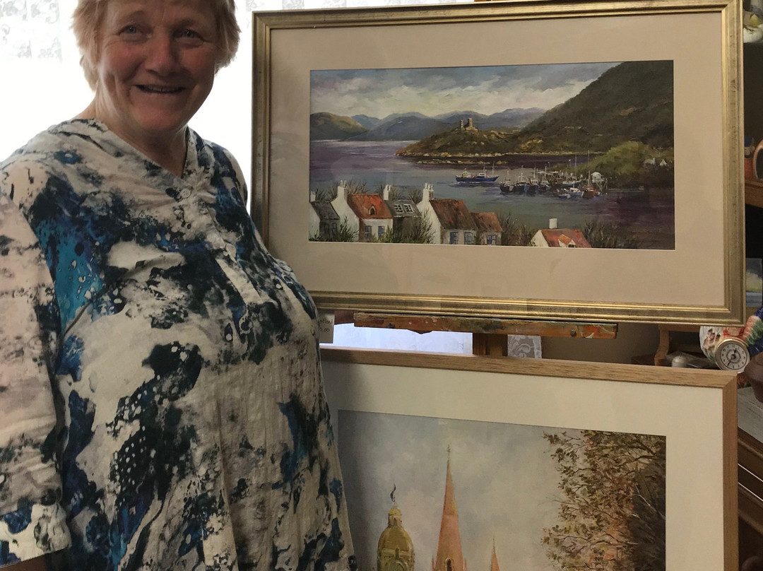 Stefani Hilltop Gallery-Fish Creek必去景点