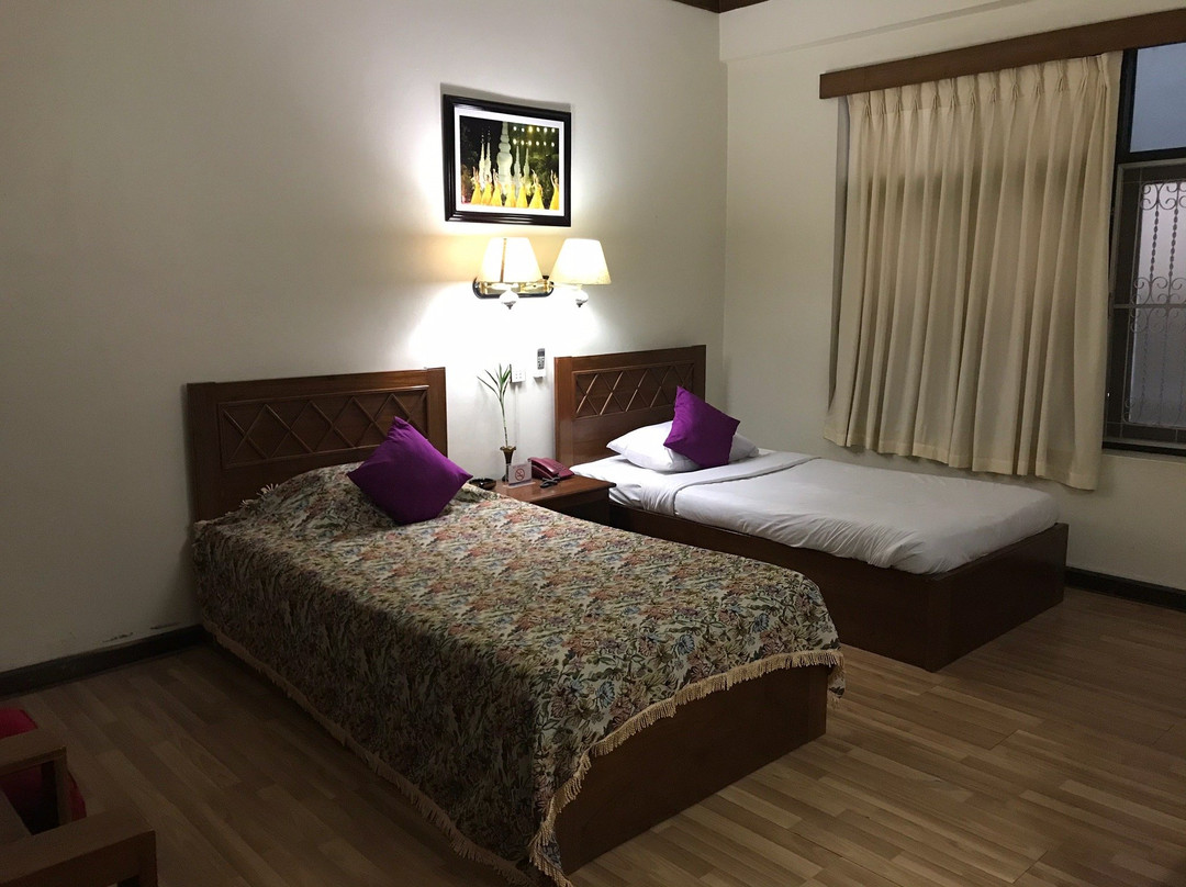 Princess Hotel主图