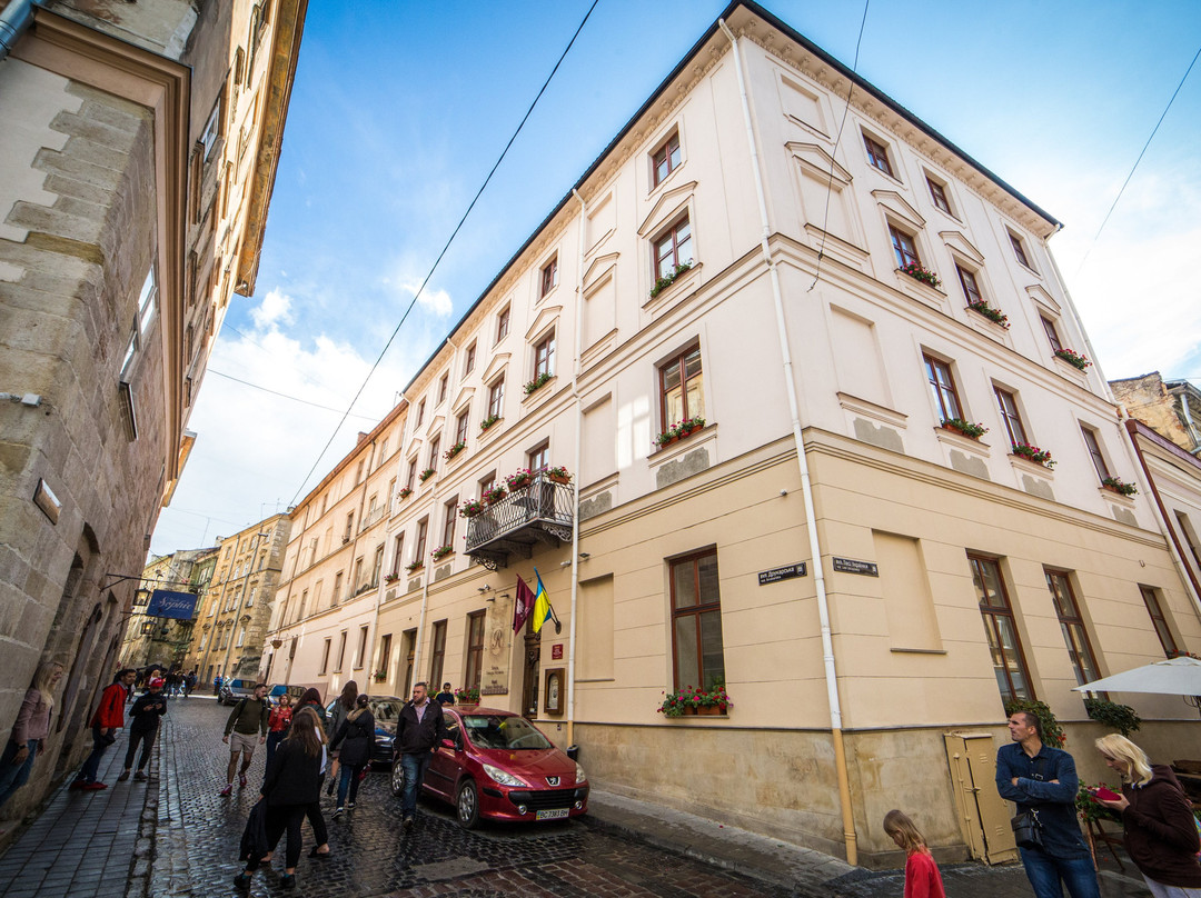 Optima Collection Medievale Lviv