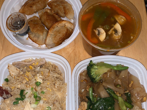 Roi Siam Restaurant