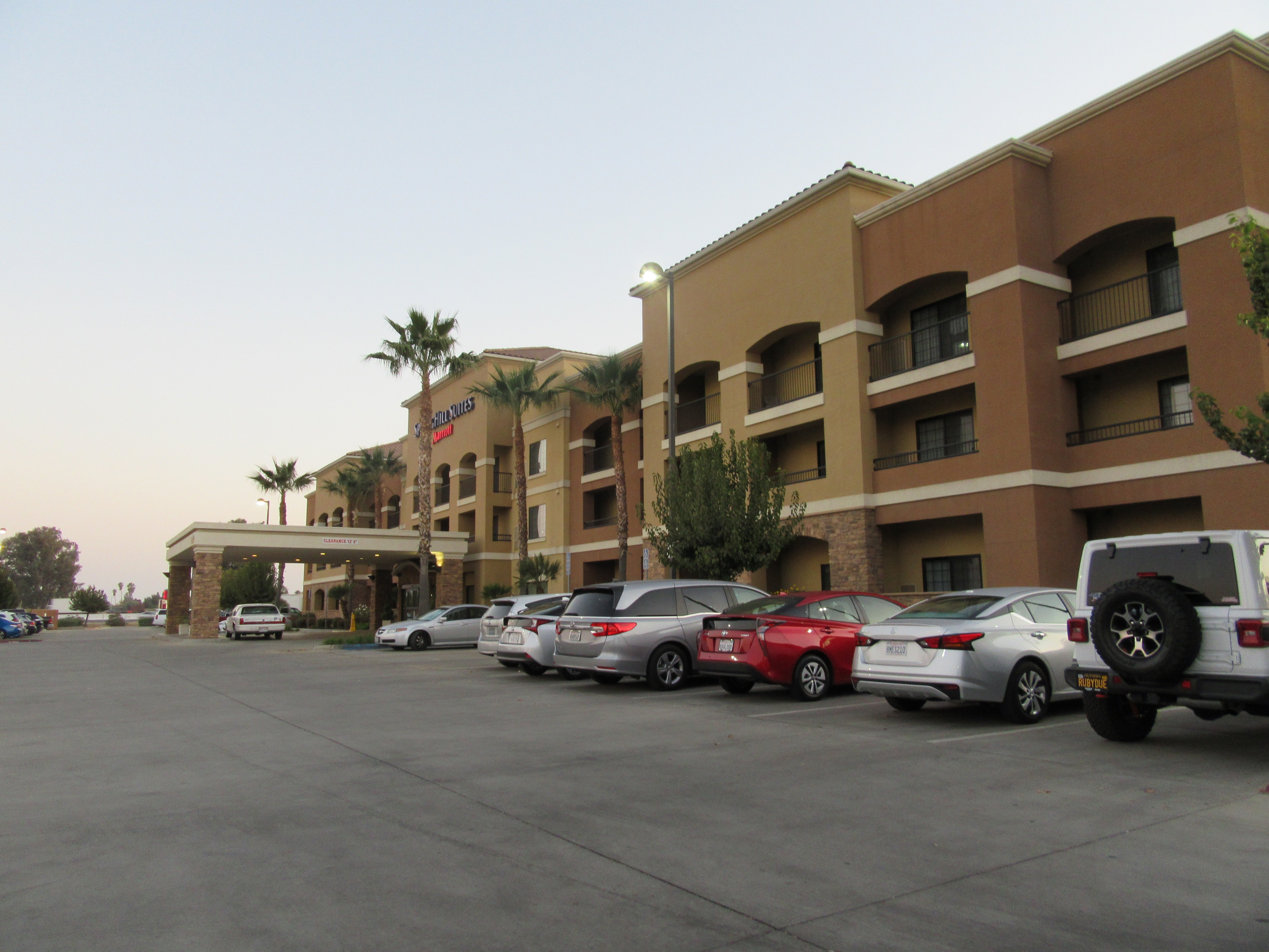 SpringHill Suites by Marriott Madera-浴室