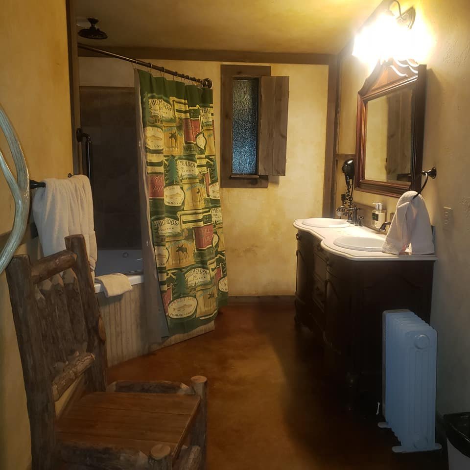 Country Inn Cottages-浴室