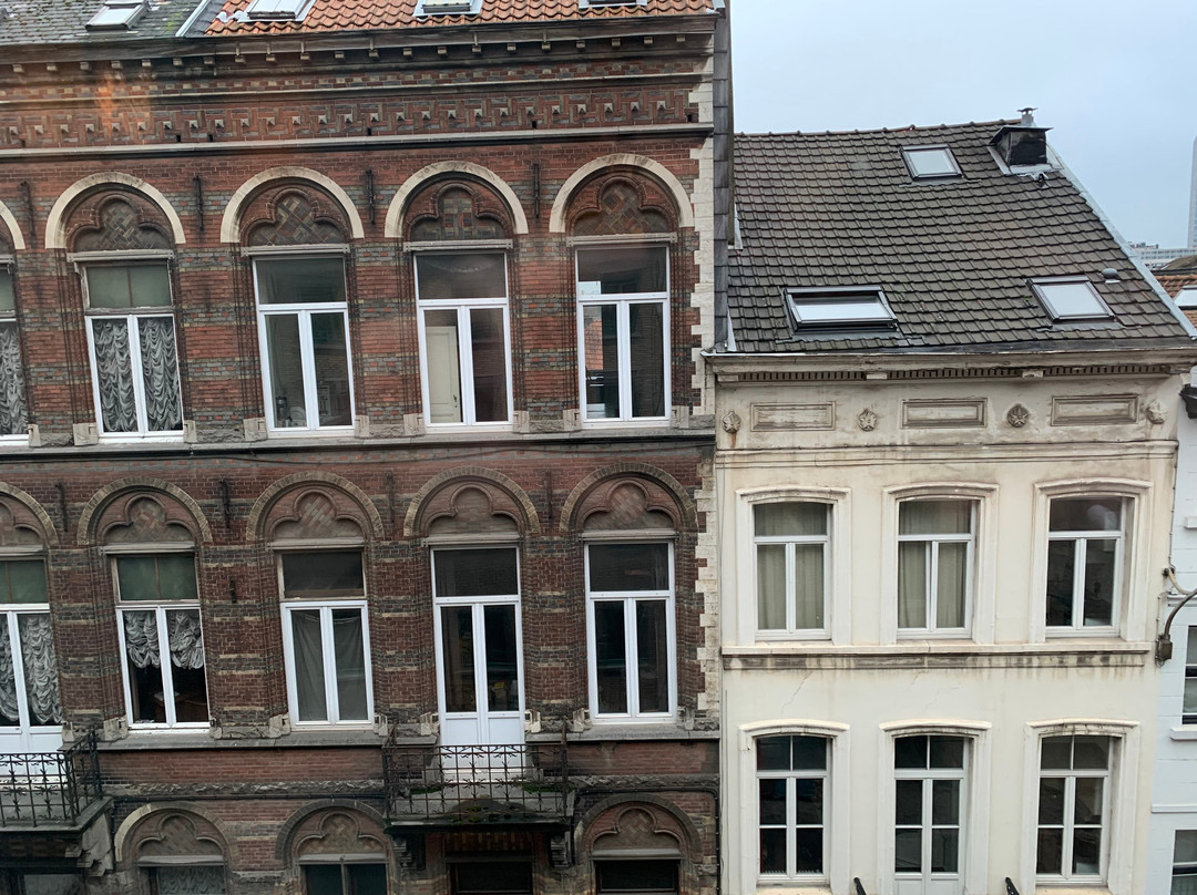 B&B HOTEL Brussels Centre Louise主图