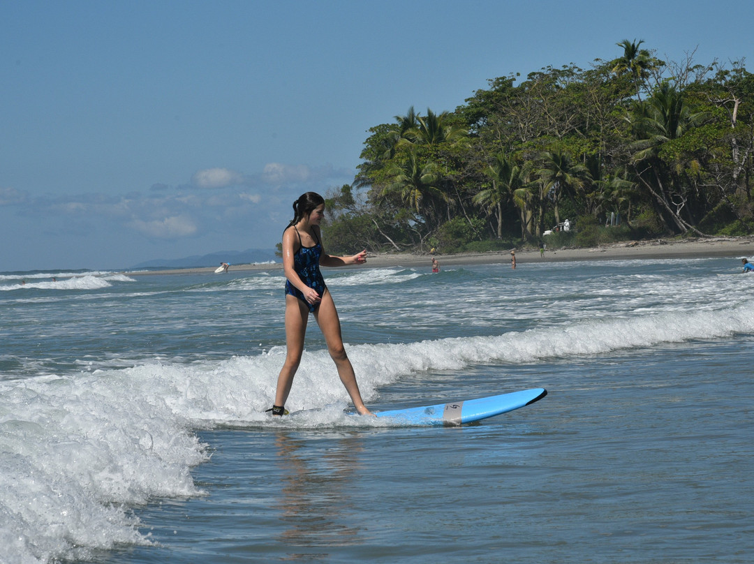 Blue Surf Adventures景点图片