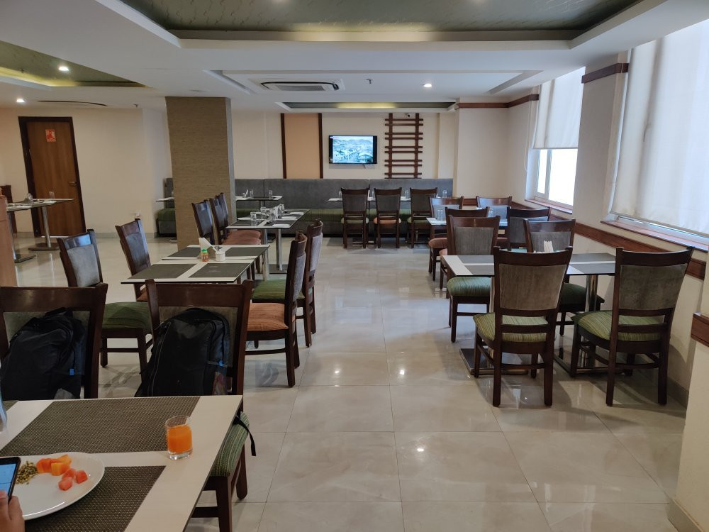 Starlit Suites主图