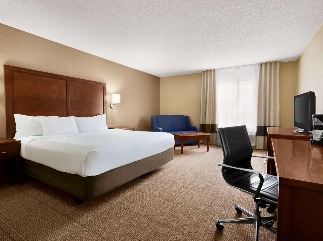 Baymont by Wyndham Rocky Mount主图