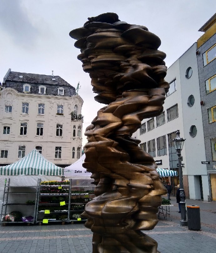 Mean Average Sculpture by Anthony Cragg-波恩必去景点