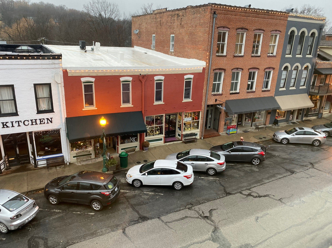 The Saint George Hotel主图