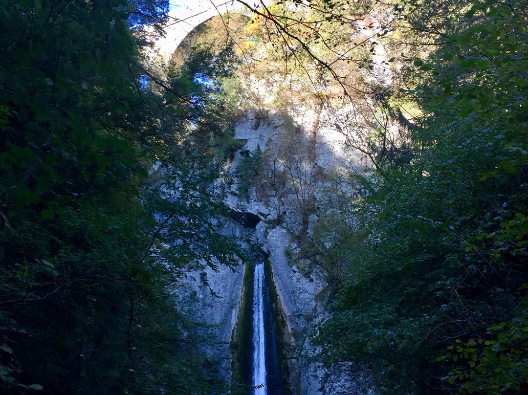Cascata di Loggio-Valsolda必去景点