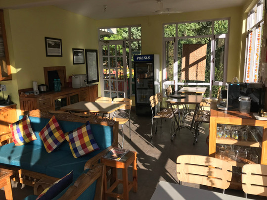 Monal Tourist Home主图