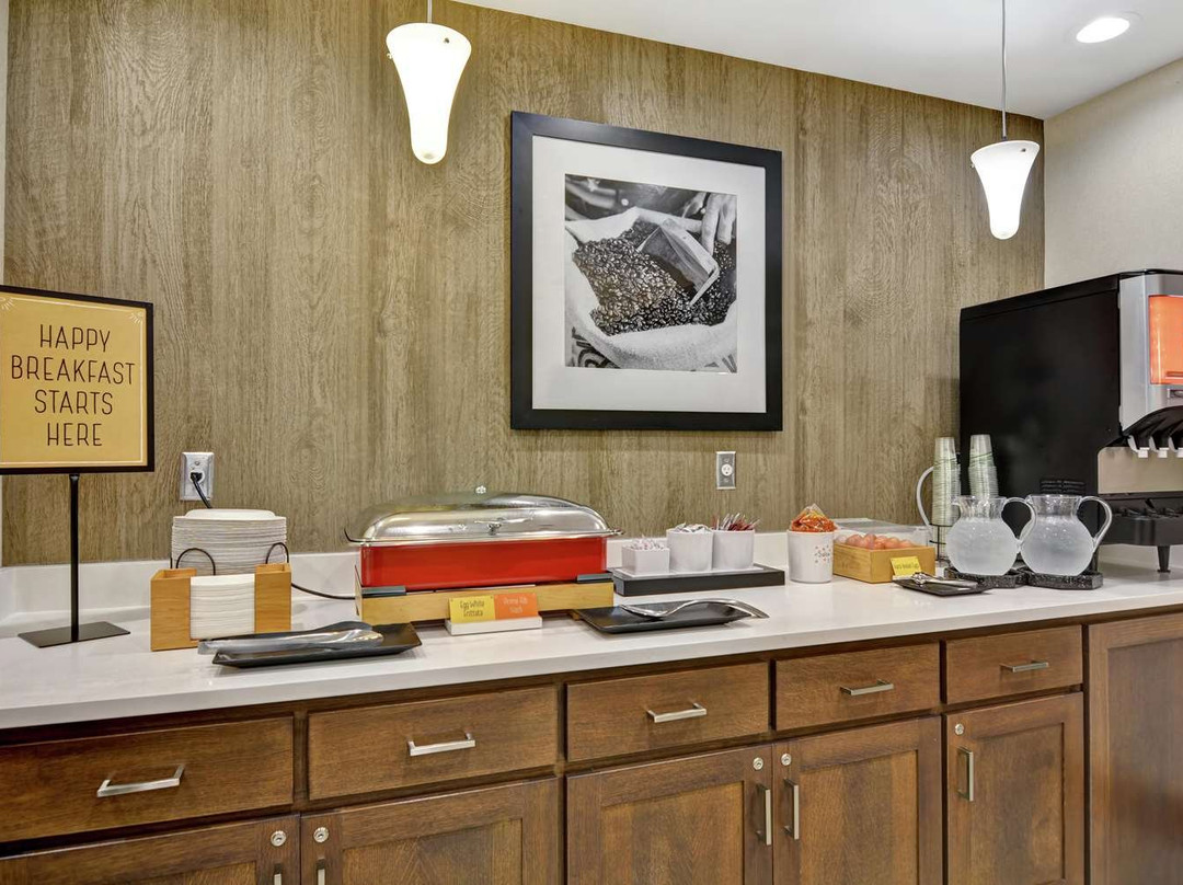 Hampton Inn & Suites Ashland主图