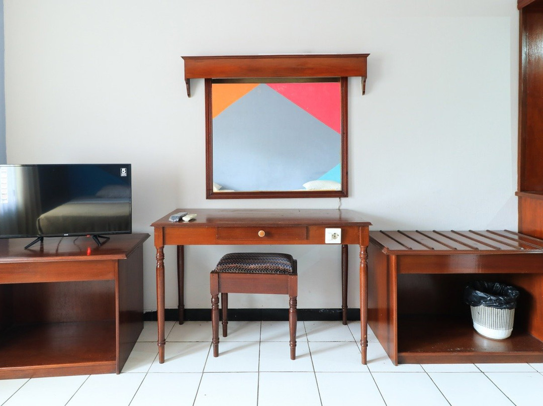 布迪曼饭店主图