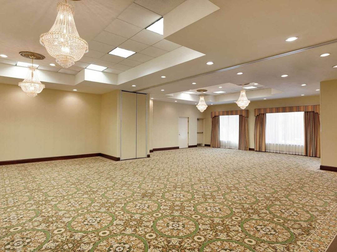 Hilton Garden Inn Fairfax主图