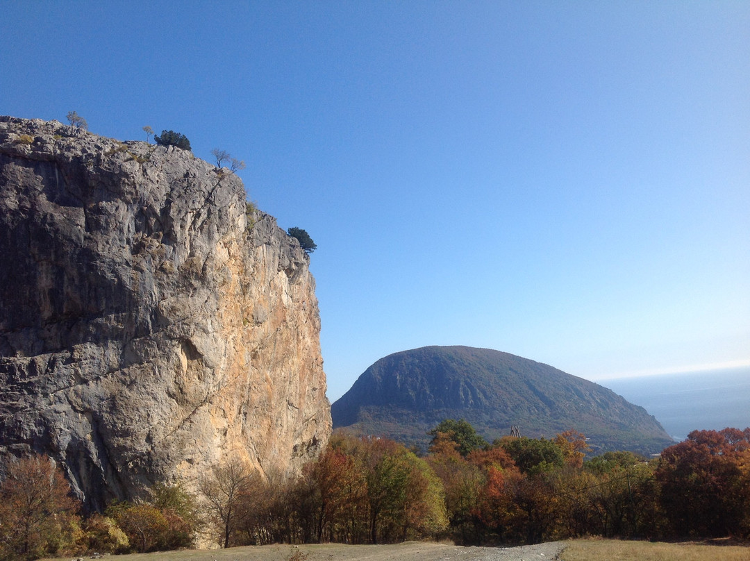Krasny Kamen Rock-Krasnokamenka必去景点