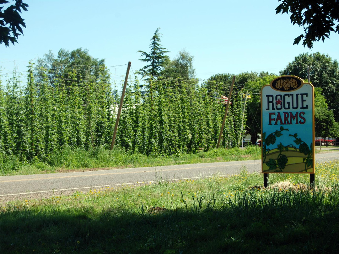 Rogue Farms Micro Hopyard景点图片