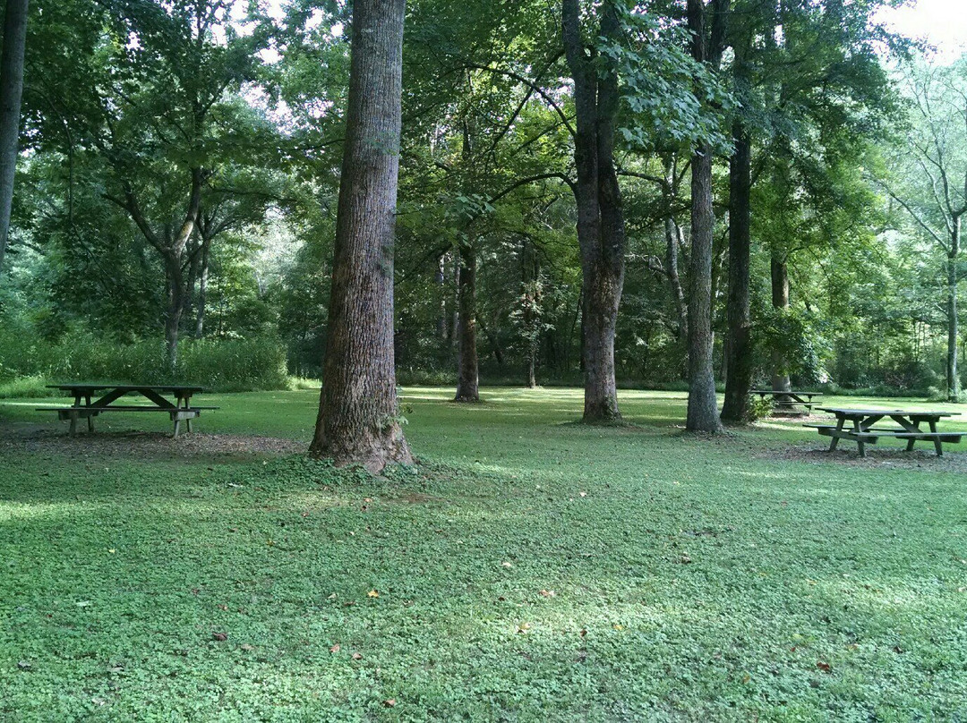 Appalachian Outfitters-达洛尼加必去景点