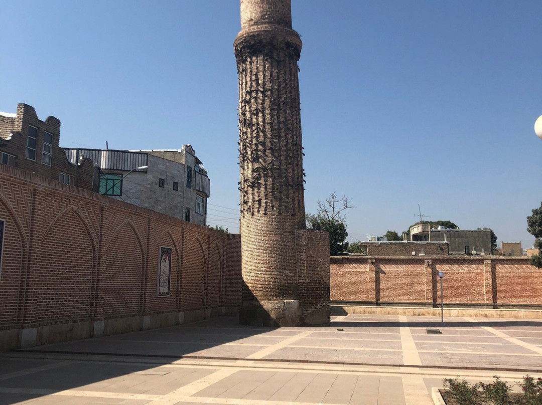 Shams Tabrizi Tomb景点图片