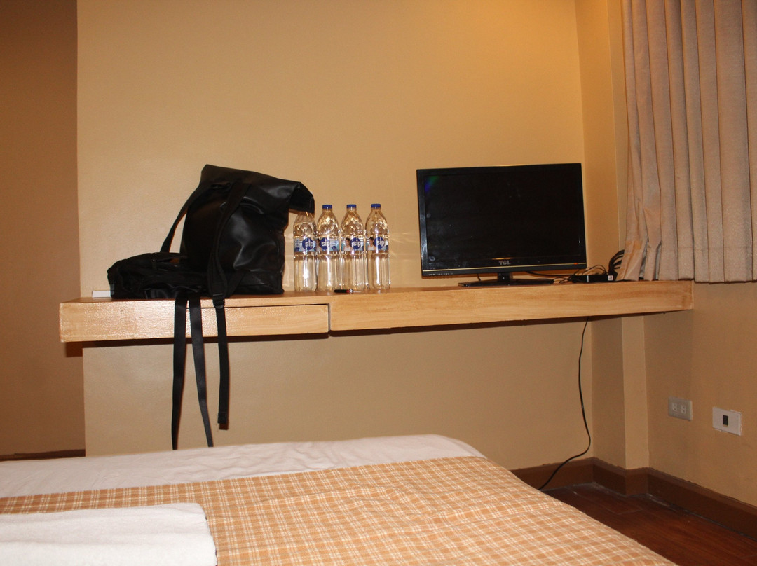 奥兰治圣胡安广场酒店主图