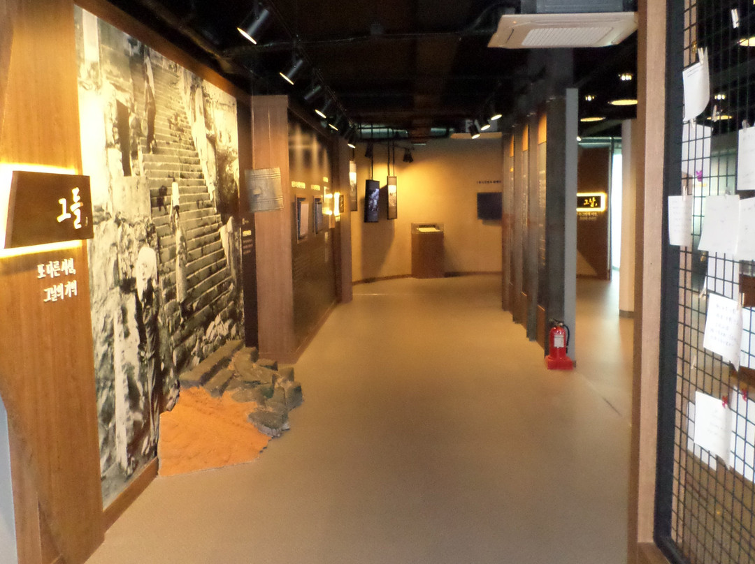 Forty Steps Cultural Center-釜山必去景点