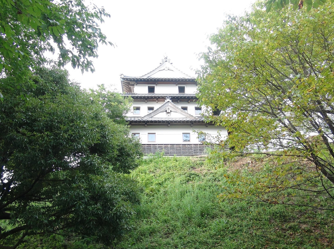 Ueshi Castle Remains景点图片