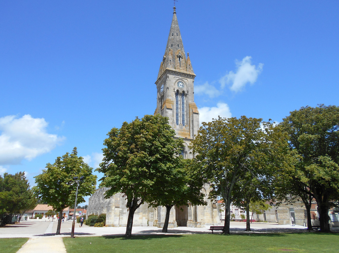 Église Sainte Hélène de Hourtin景点图片