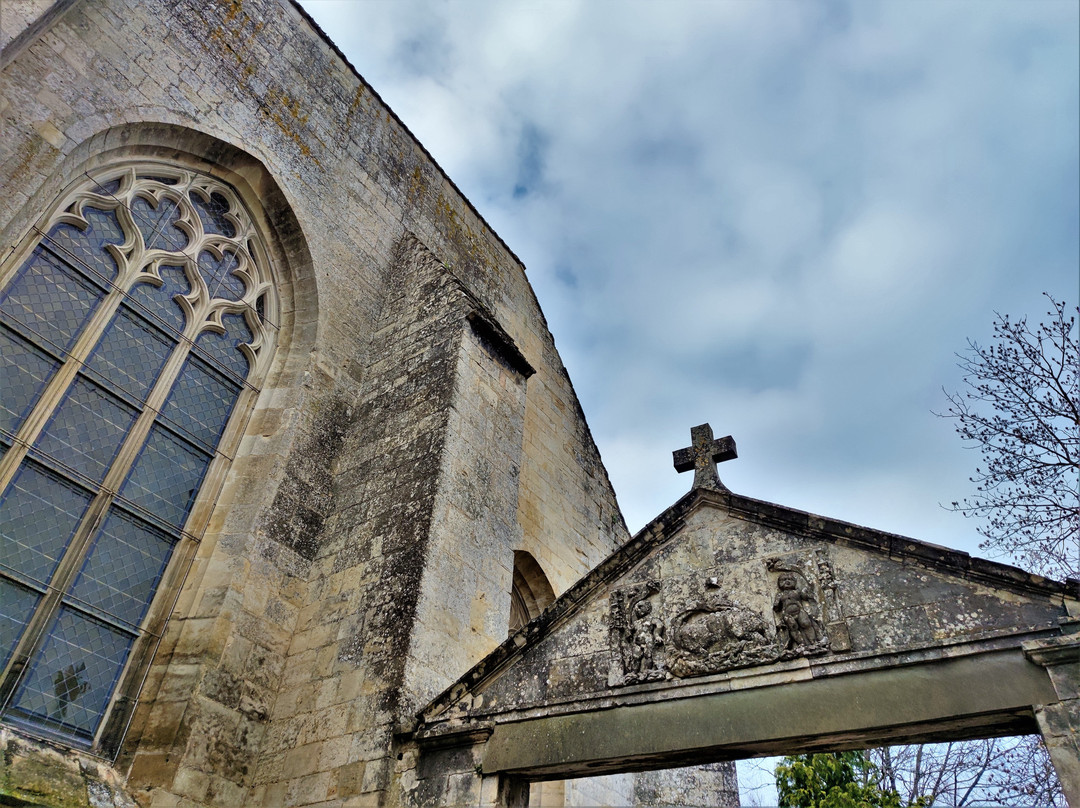 Eglise Saint-Chartier景点图片