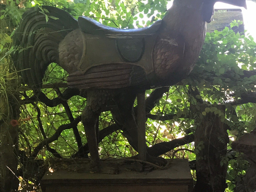 Its a Burl-Kerby必去景点