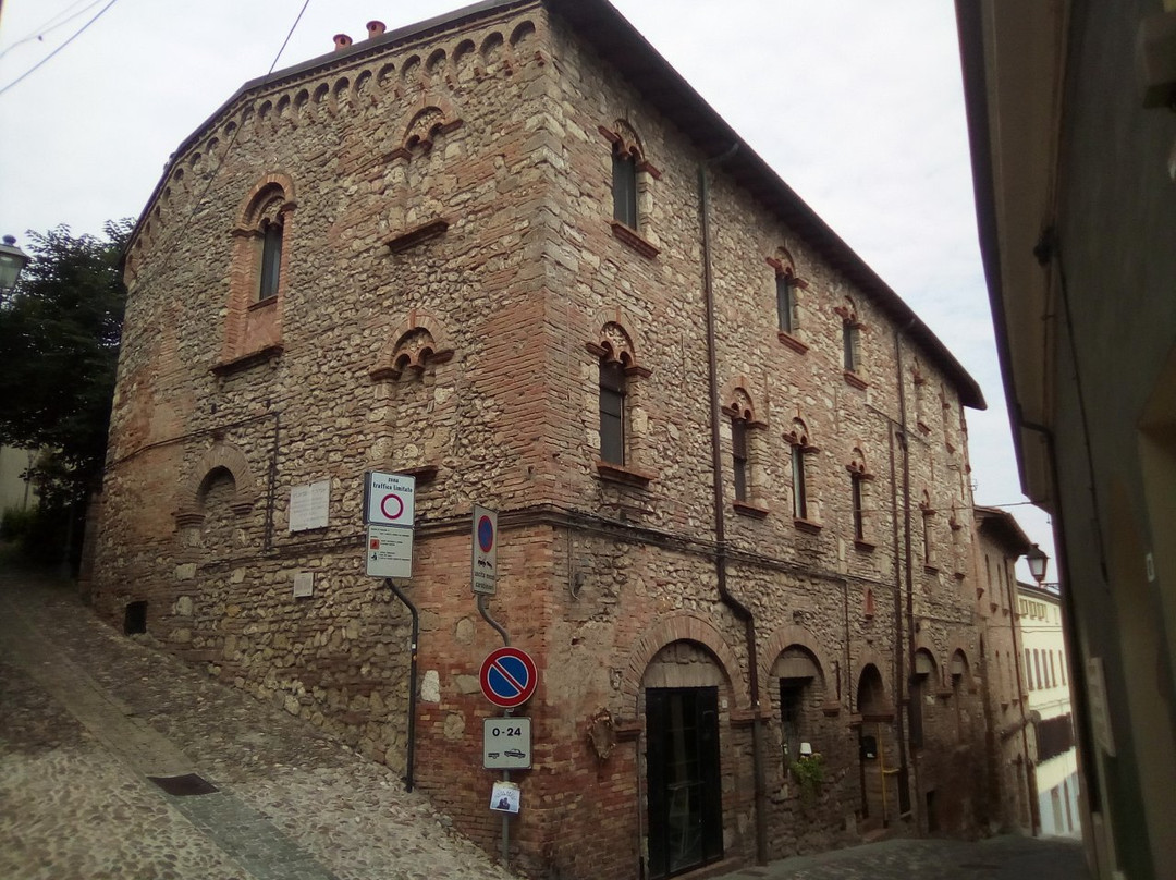 Piazza Della Libertà景点图片