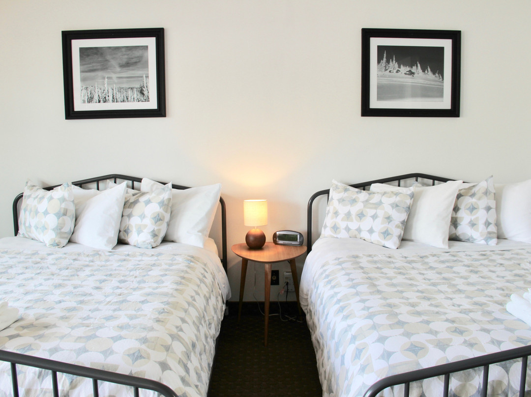 Chalet Inn - a Boutique Hotel主图