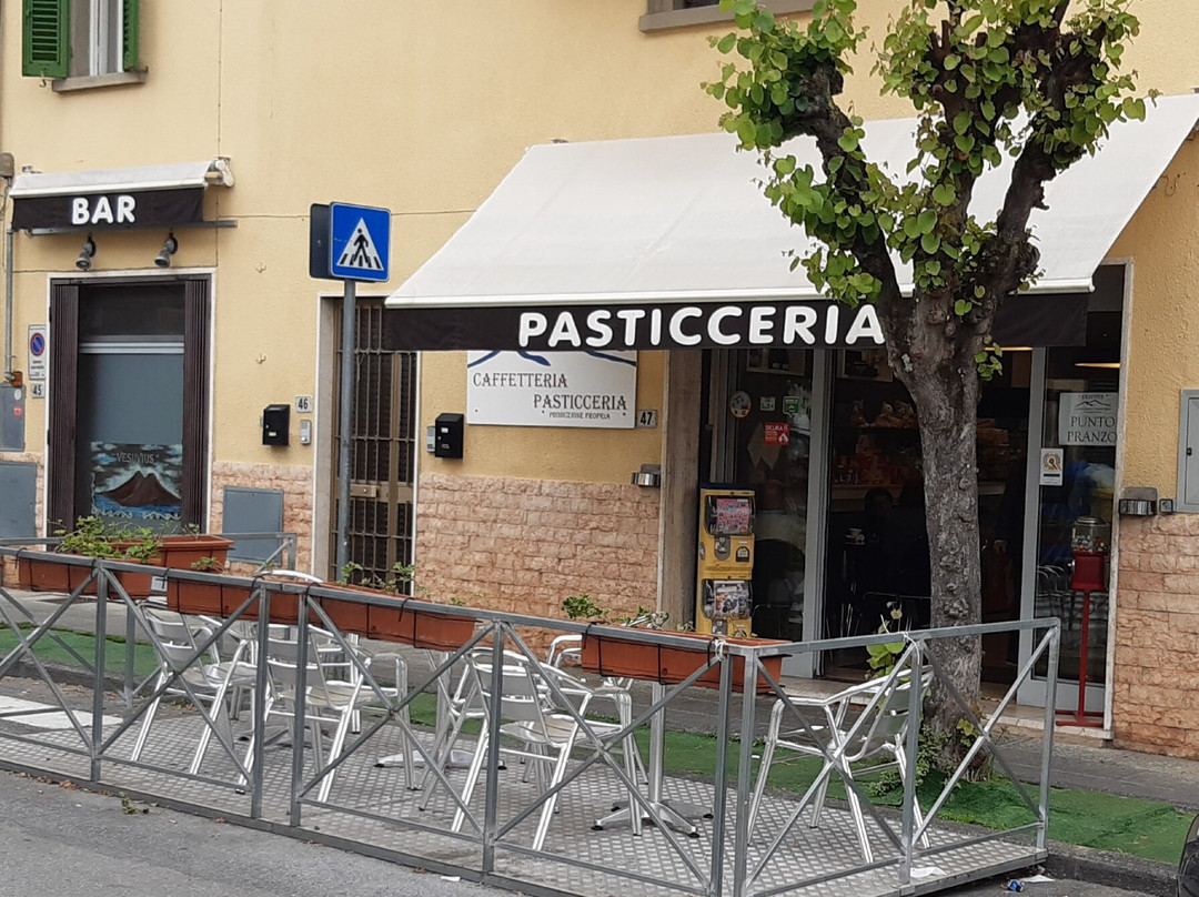 Bar Pasticceria Vesuvius