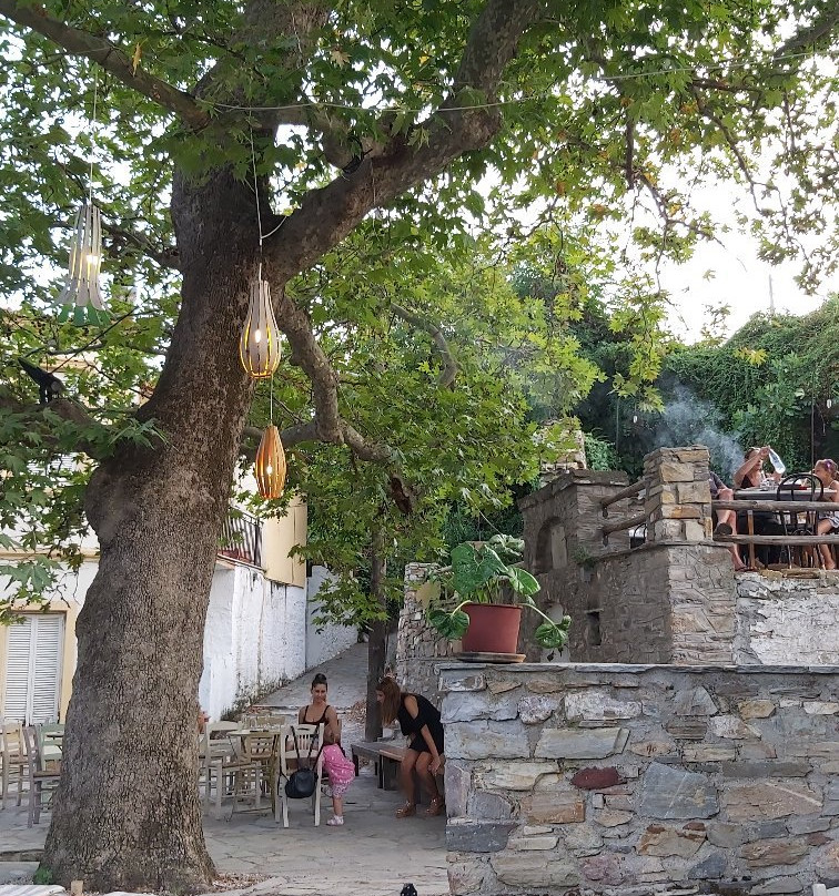 Historical and Folklore Museum of Nikiti-Nikiti必去景点