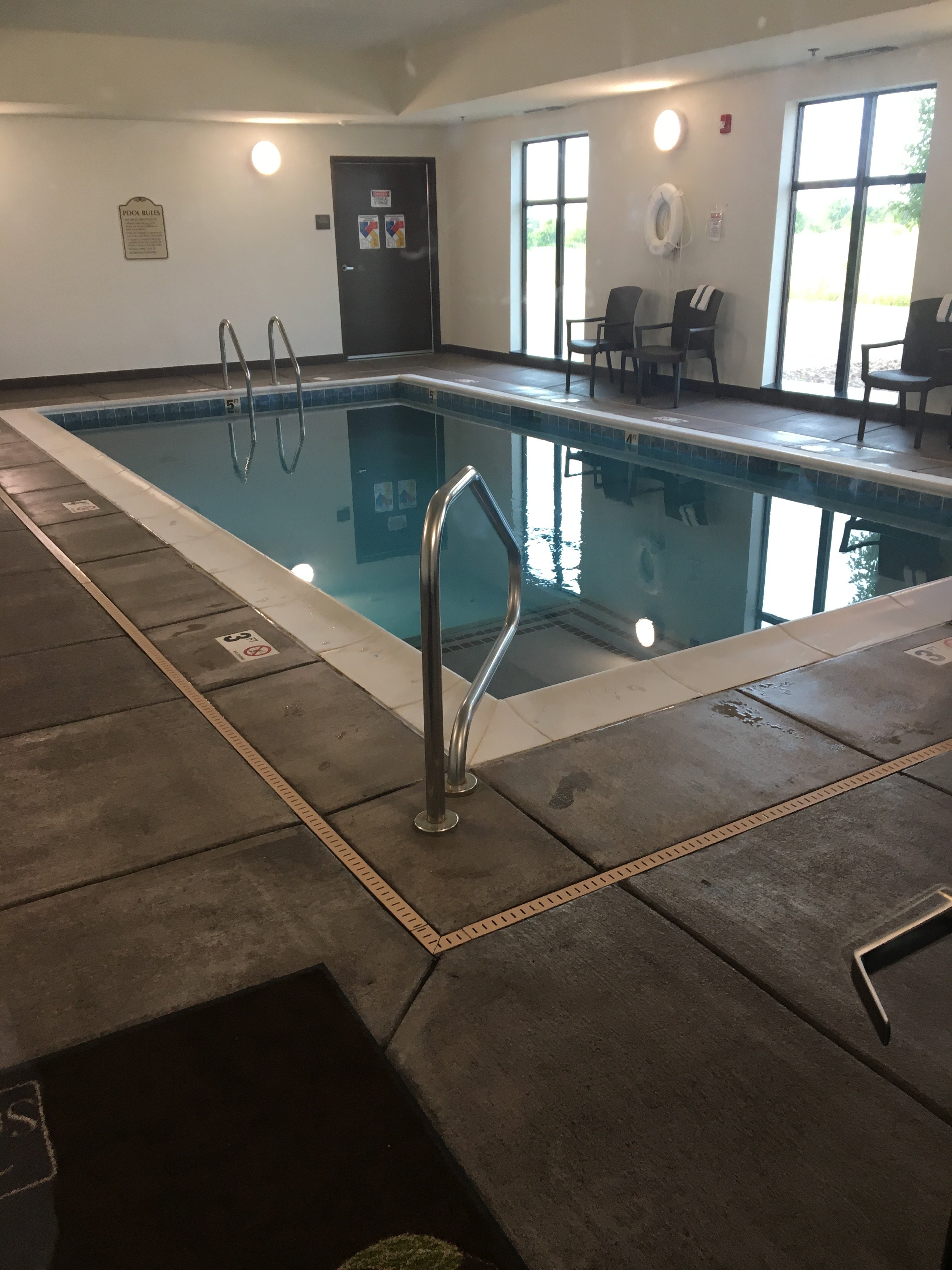 Sleep Inn & Suites O'Fallon MO - Technology Drive-泳池