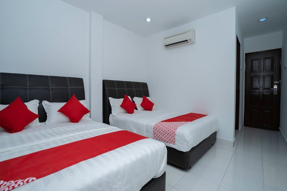 梅拉瓦蒂利雅酒店主图