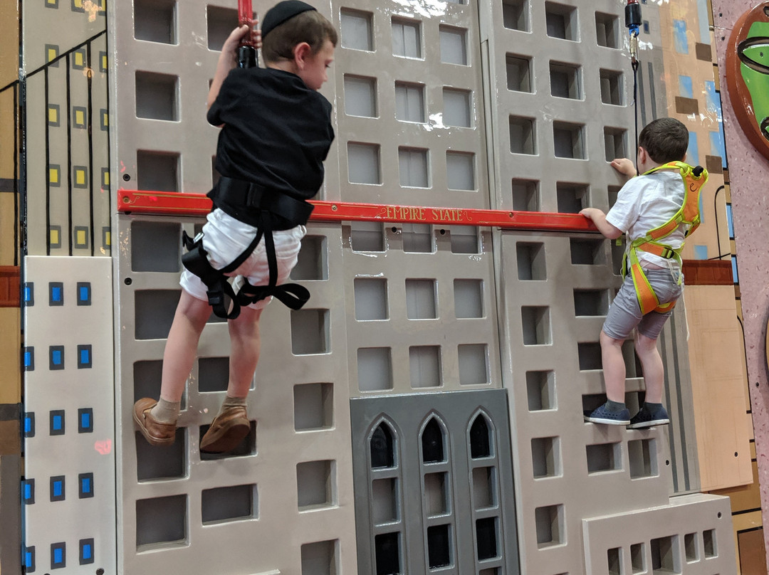 ClimbZone Howell景点图片