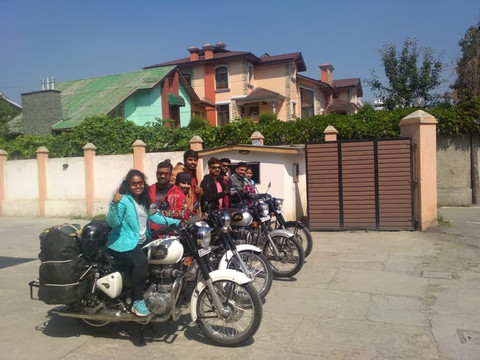 欢迎住宅酒店主图