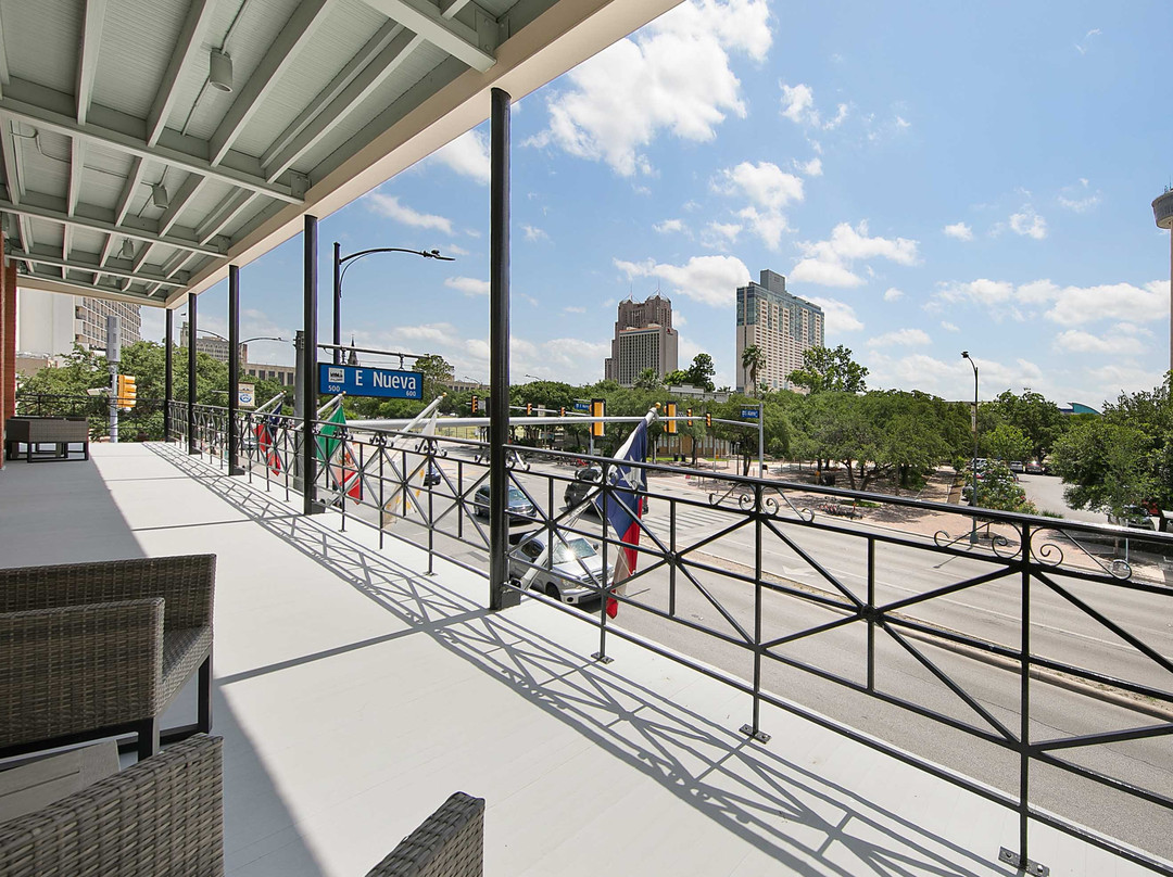 Fairmount Hotel主图