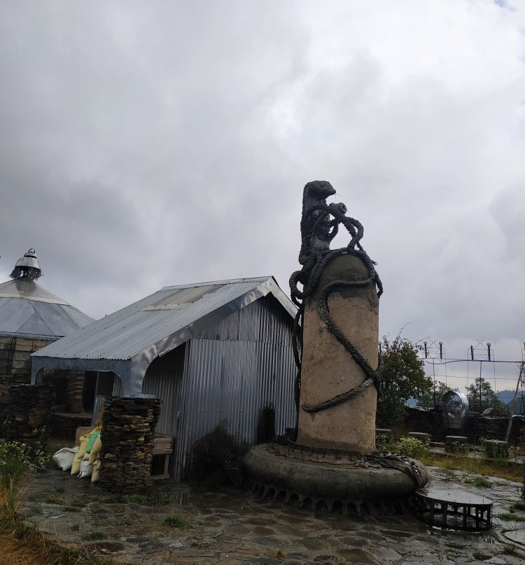 Stoned Kumbh Shiv Temple-Chail必去景点
